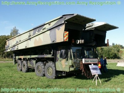 Man_truck_Leguan_vehicle_launched%20_launching_bridge_Norwegian_army_Norway_640.jpg